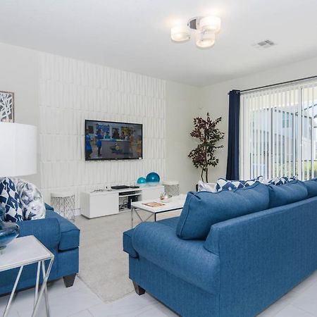 Enchanting Decor Home With Private Pool At Storey Lake Resort Sl4714 Kissimmee Exterior foto