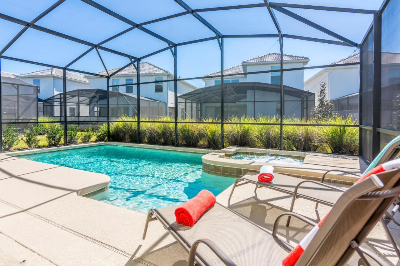 Enchanting Decor Home With Private Pool At Storey Lake Resort Sl4714 Kissimmee Exterior foto