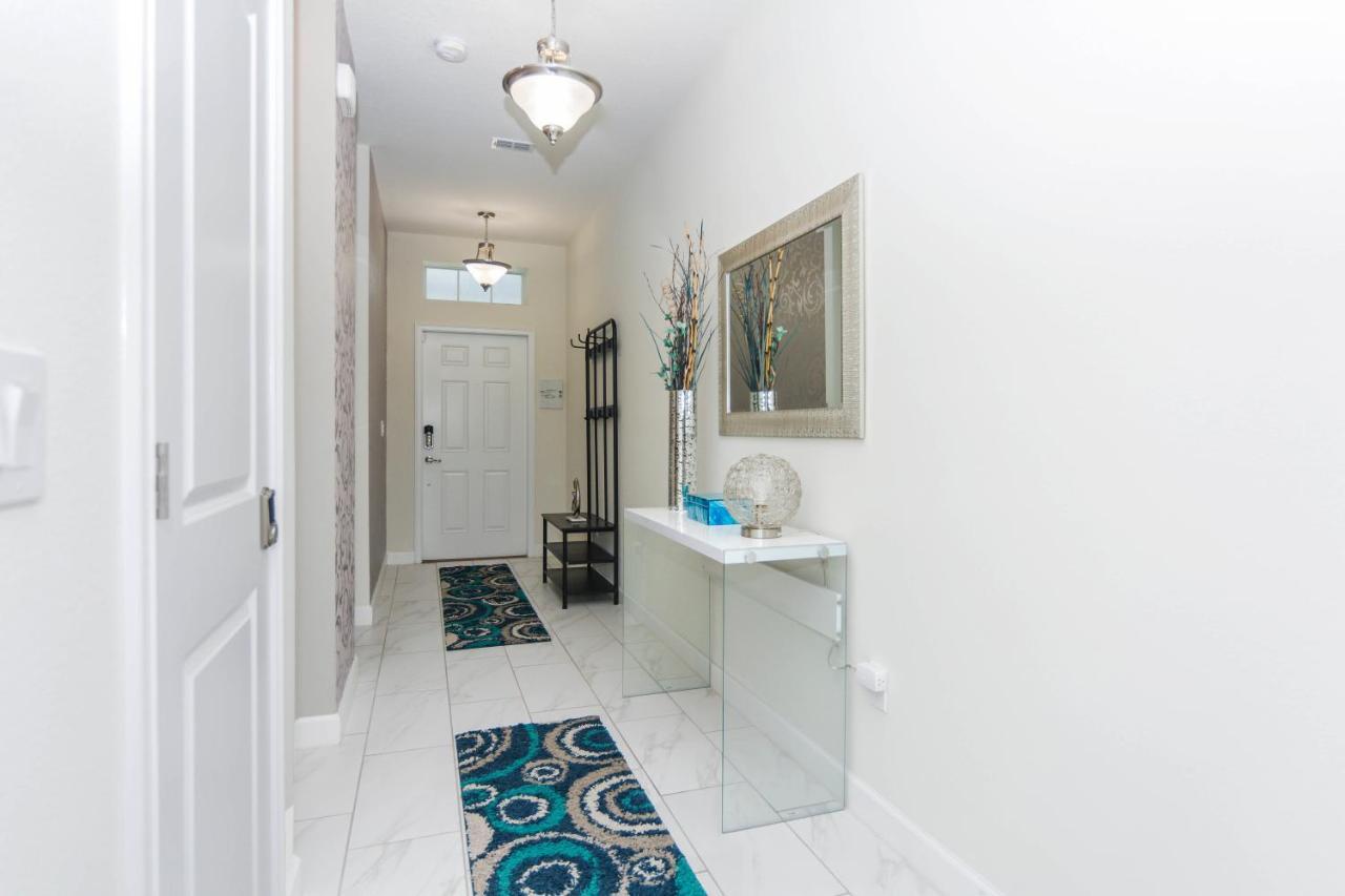 Enchanting Decor Home With Private Pool At Storey Lake Resort Sl4714 Kissimmee Exterior foto