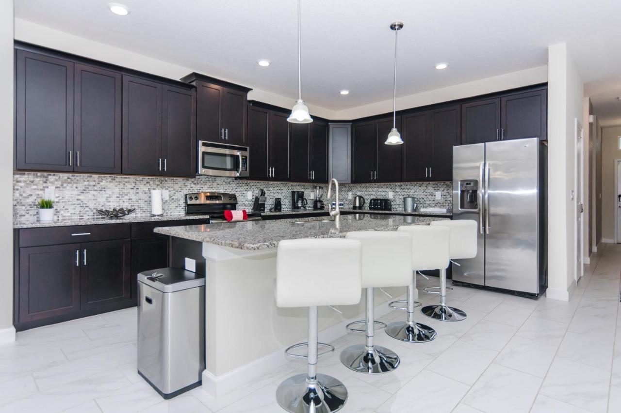 Enchanting Decor Home With Private Pool At Storey Lake Resort Sl4714 Kissimmee Exterior foto