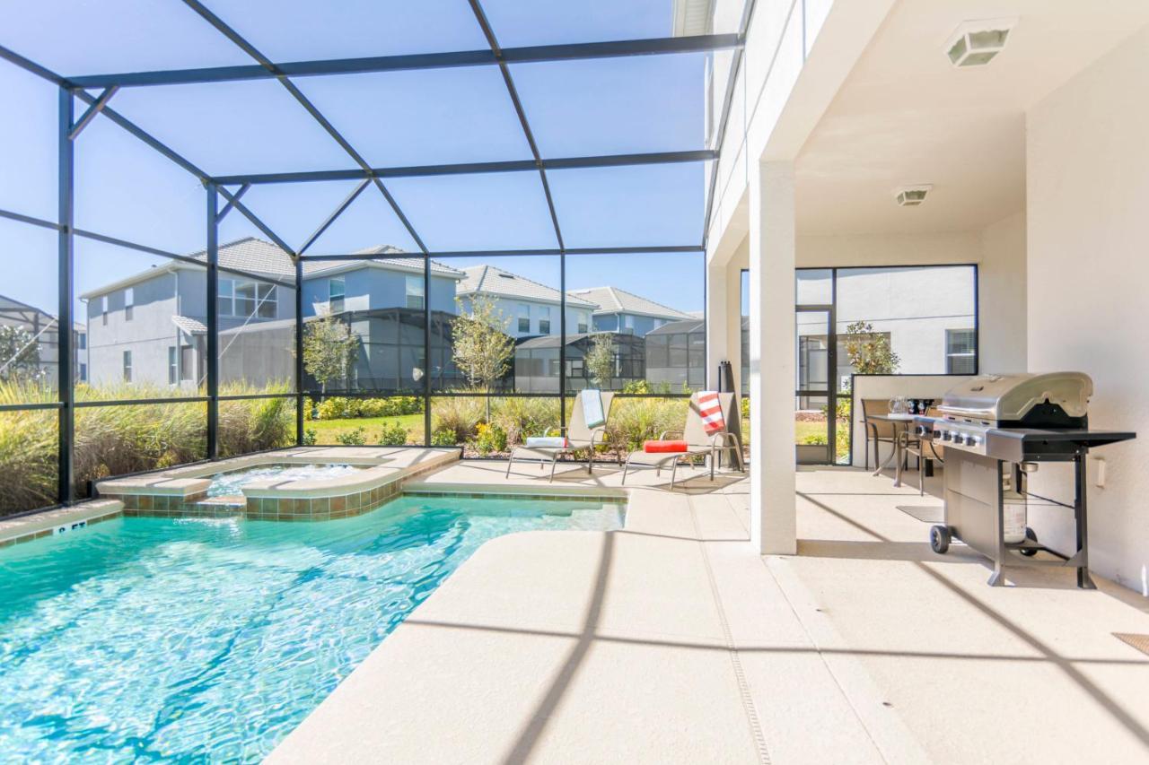 Enchanting Decor Home With Private Pool At Storey Lake Resort Sl4714 Kissimmee Exterior foto