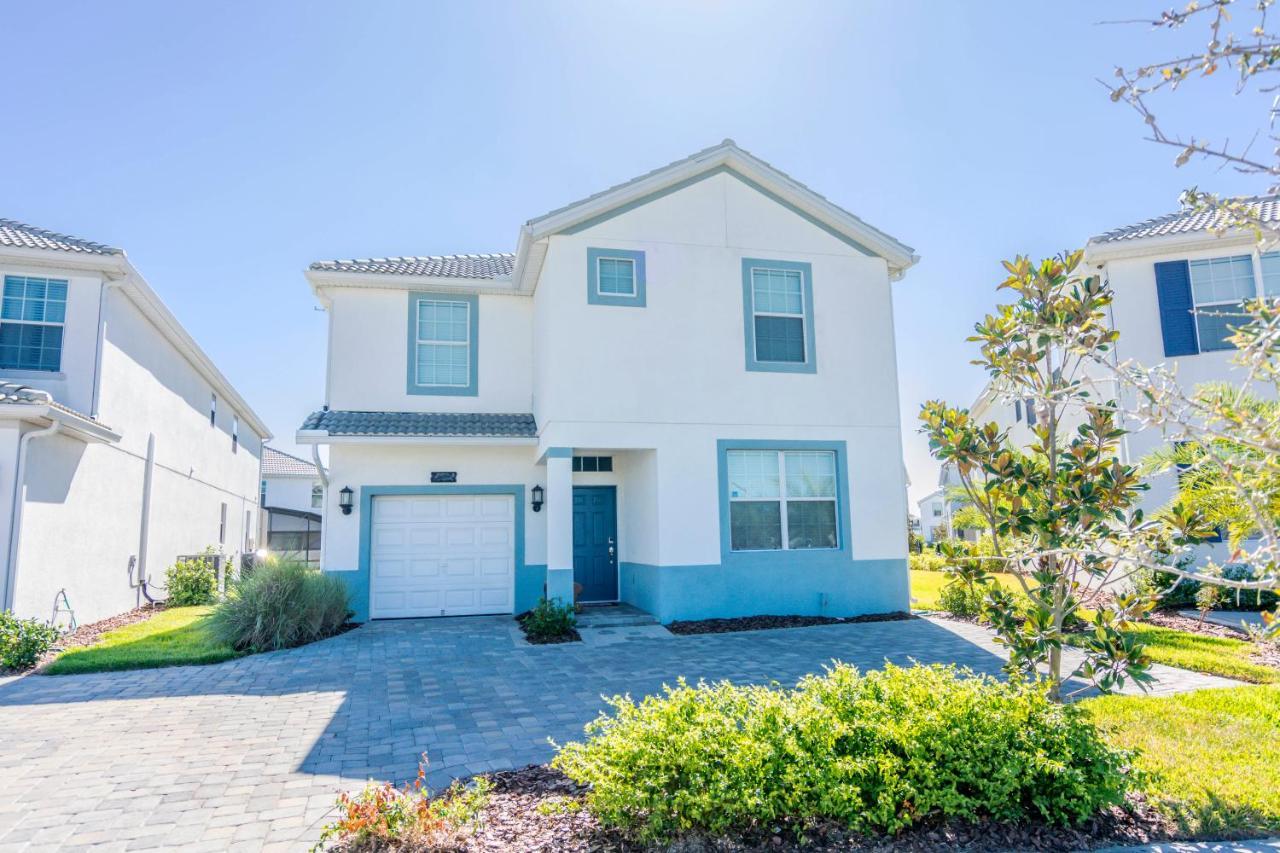 Enchanting Decor Home With Private Pool At Storey Lake Resort Sl4714 Kissimmee Exterior foto