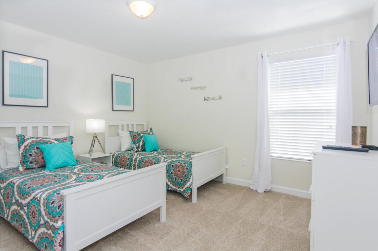 Enchanting Decor Home With Private Pool At Storey Lake Resort Sl4714 Kissimmee Exterior foto