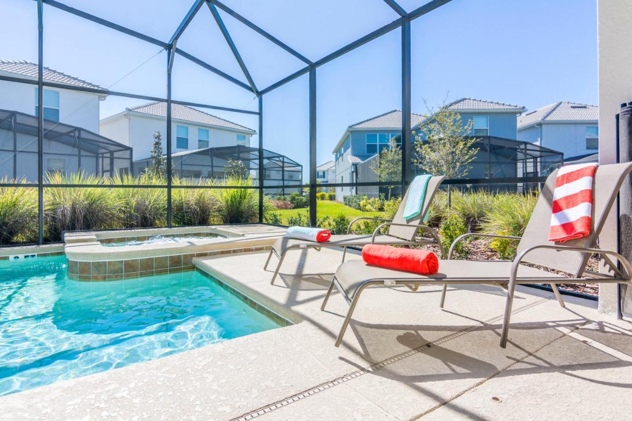 Enchanting Decor Home With Private Pool At Storey Lake Resort Sl4714 Kissimmee Exterior foto