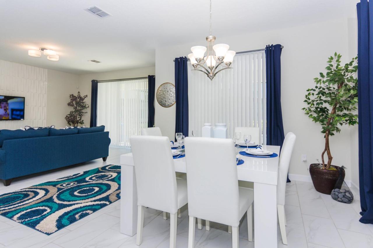 Enchanting Decor Home With Private Pool At Storey Lake Resort Sl4714 Kissimmee Exterior foto