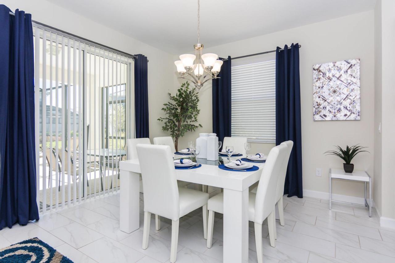 Enchanting Decor Home With Private Pool At Storey Lake Resort Sl4714 Kissimmee Exterior foto