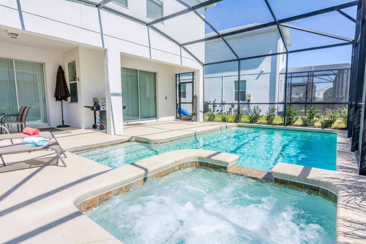 Enchanting Decor Home With Private Pool At Storey Lake Resort Sl4714 Kissimmee Exterior foto
